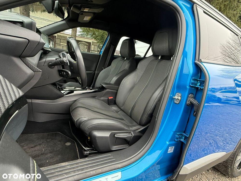 Peugeot 2008 1.2 Pure Tech GPF Allure S&S EAT6 - 12