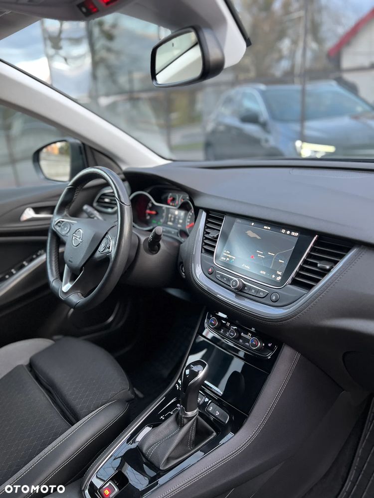 Opel Grandland X 1.2 T GPF Ultimate S&S - 6
