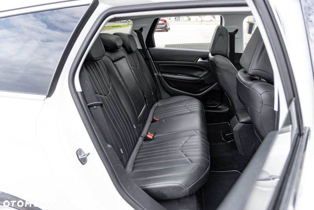 Peugeot 308 BlueHDi 150 EAT6 Stop & Start Allure - 20