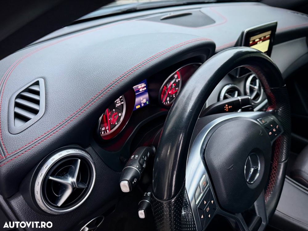 Mercedes-Benz GLA 220 d 4Matic 7G-DCT AMG Line - 8