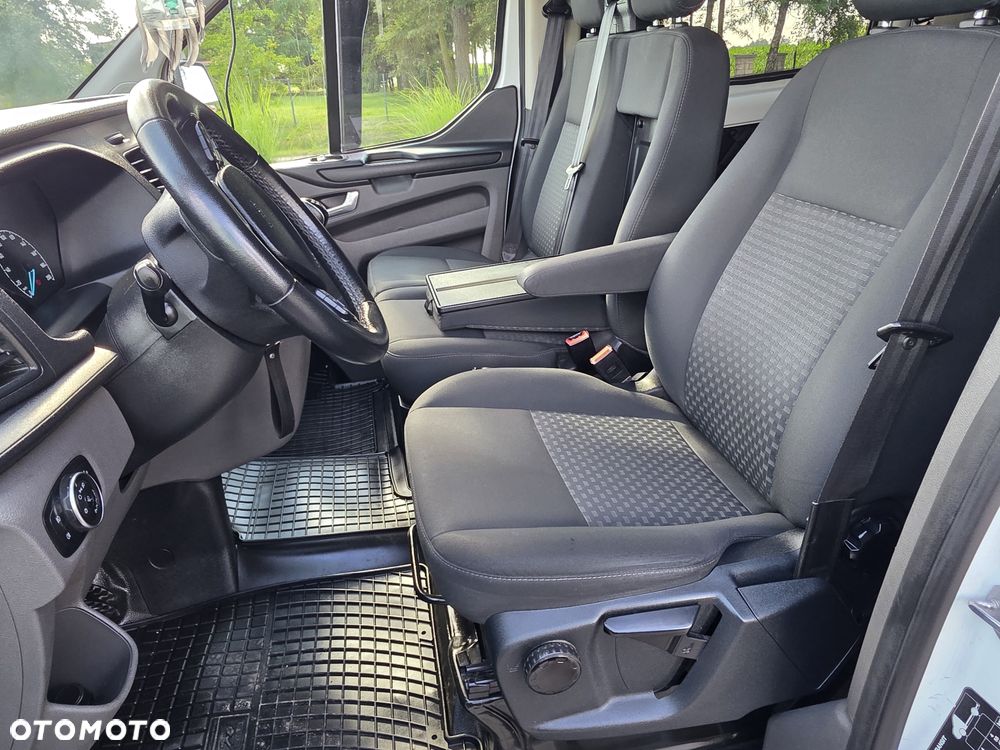 Ford Tourneo Custom 320 L2H1 VA MH Ambiente - 25
