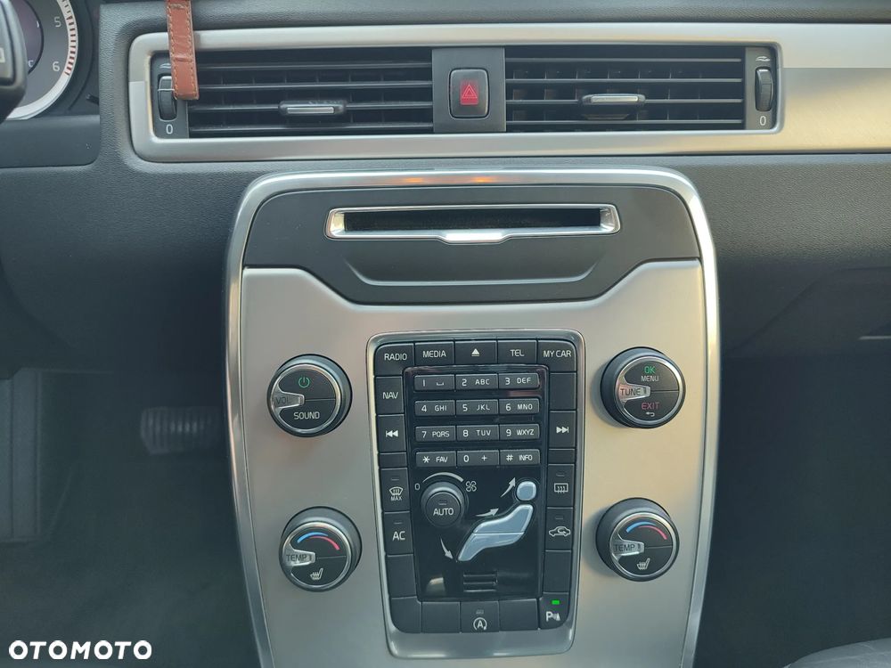 Volvo V70 D4 Geartronic Edition - 21