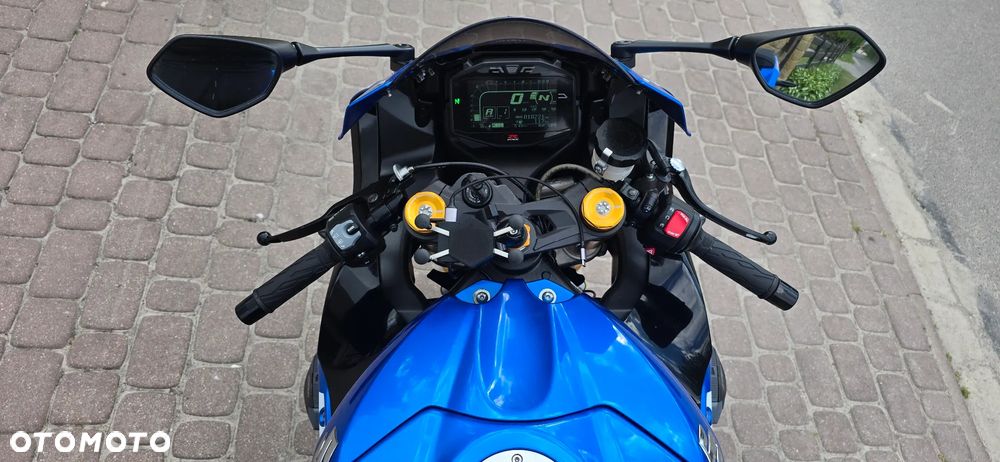 Suzuki GSX-R - 8