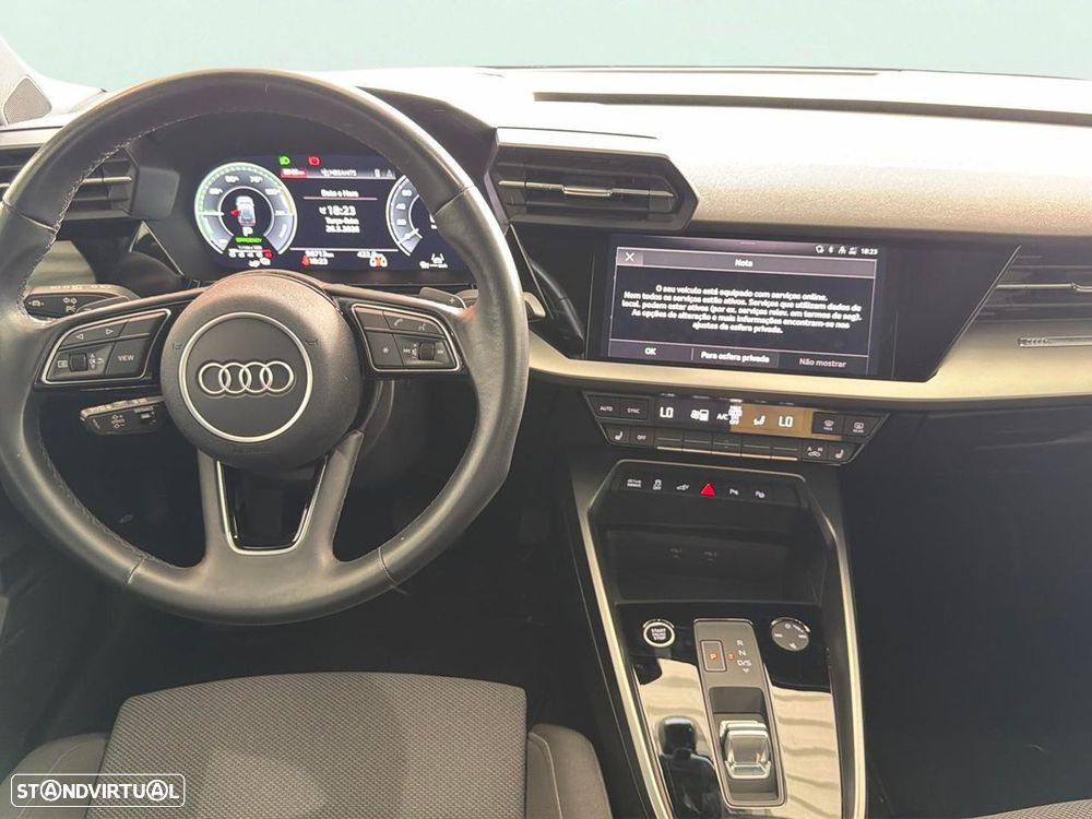 Audi A3 Sportback 45 TFSIe S line - 9