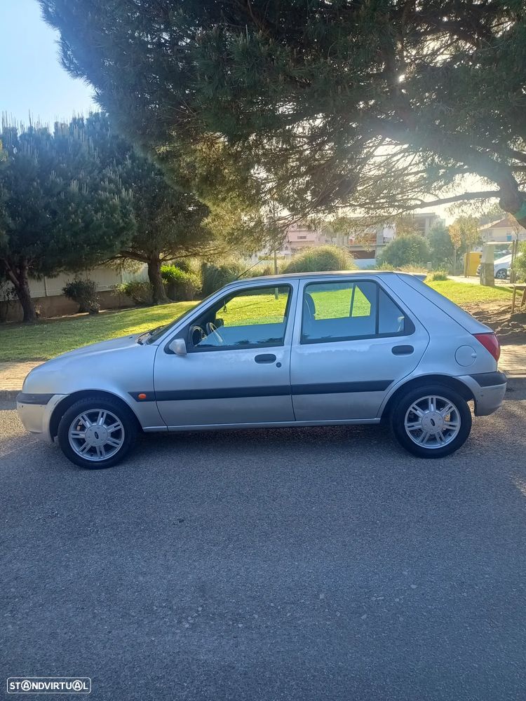 Ford Fiesta 1.25 Edition - 3
