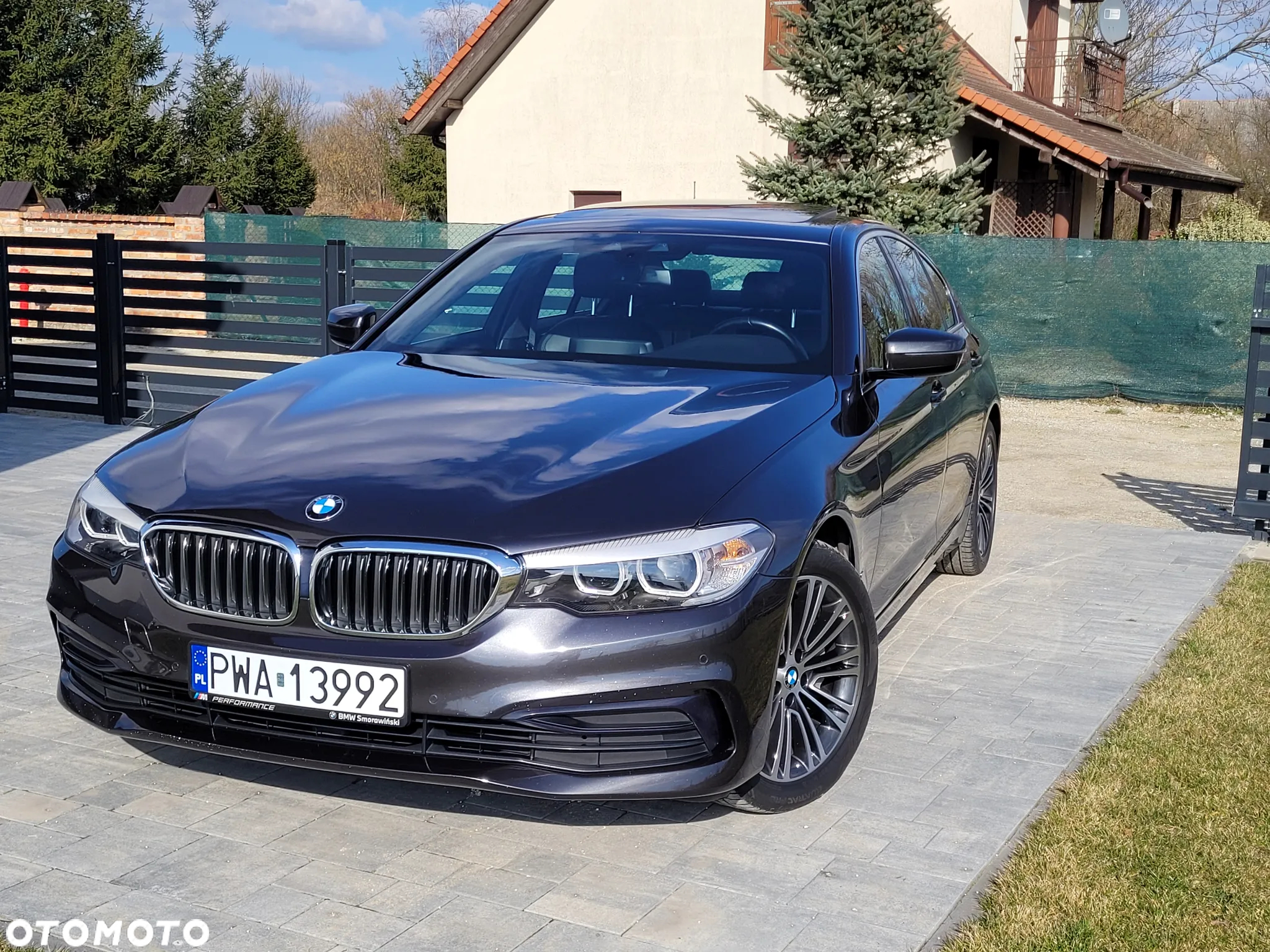 BMW Seria 5 530i xDrive Sport Line - 3