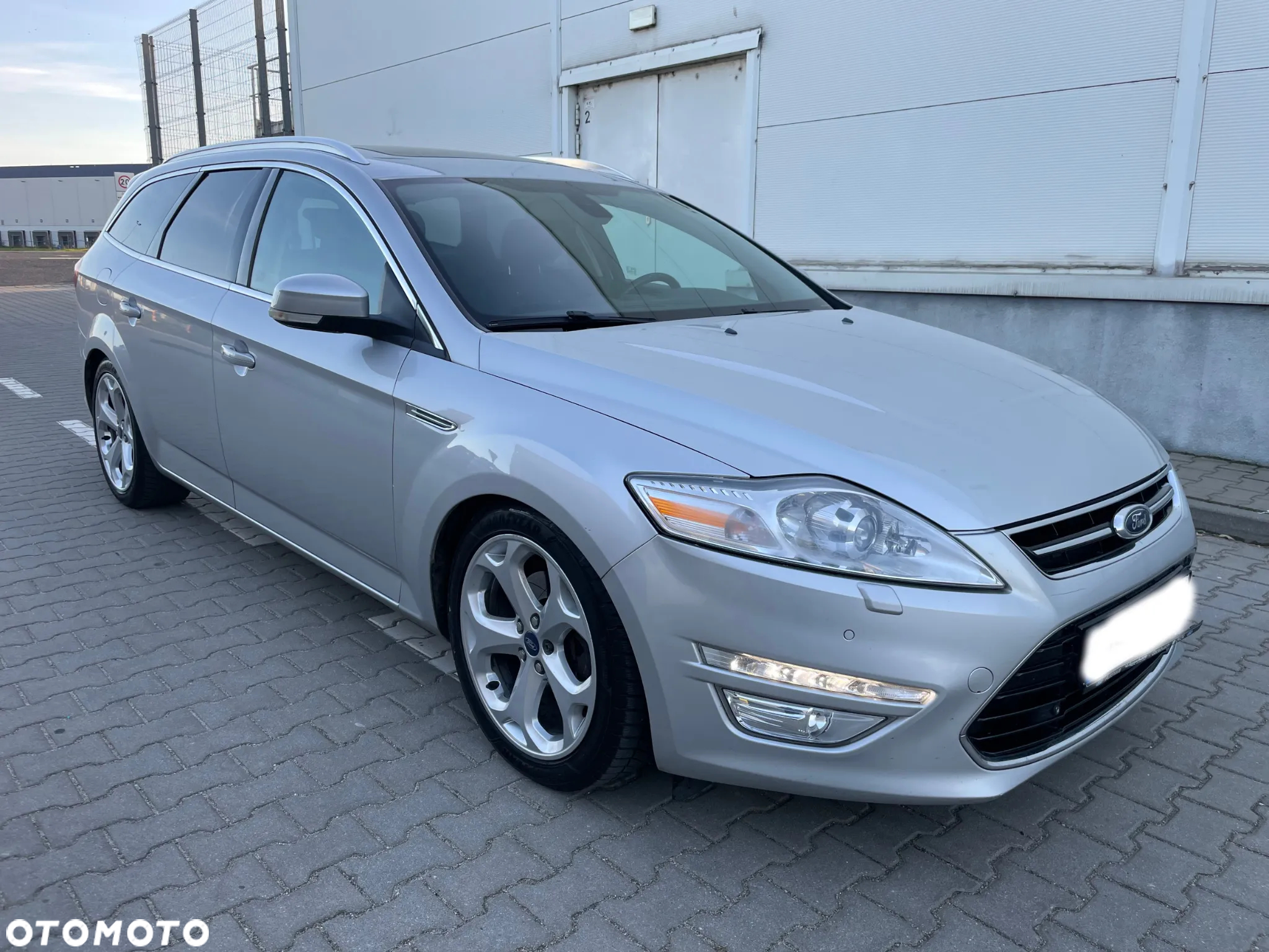 Ford Mondeo Turnier 2.2 TDCi Titanium S - 2