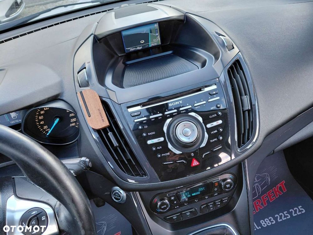 Ford Kuga - 25