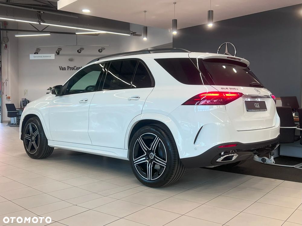 Mercedes-Benz GLE 300 d mHEV 4-Matic AMG Line - 3