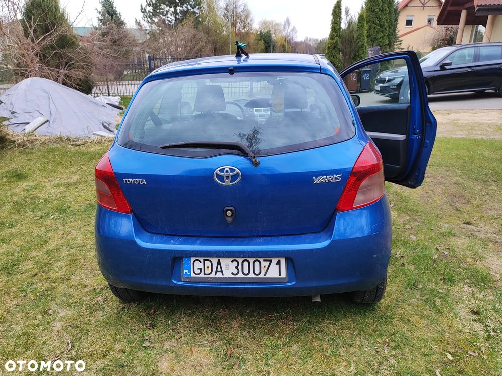 Toyota Yaris 1.3 VVT-i Cool - 9