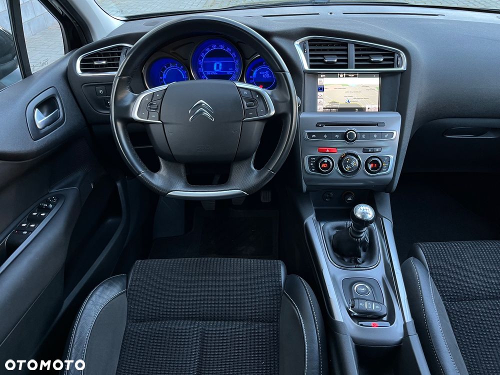 Citroën C4 e-HDi 115 Exclusive - 6