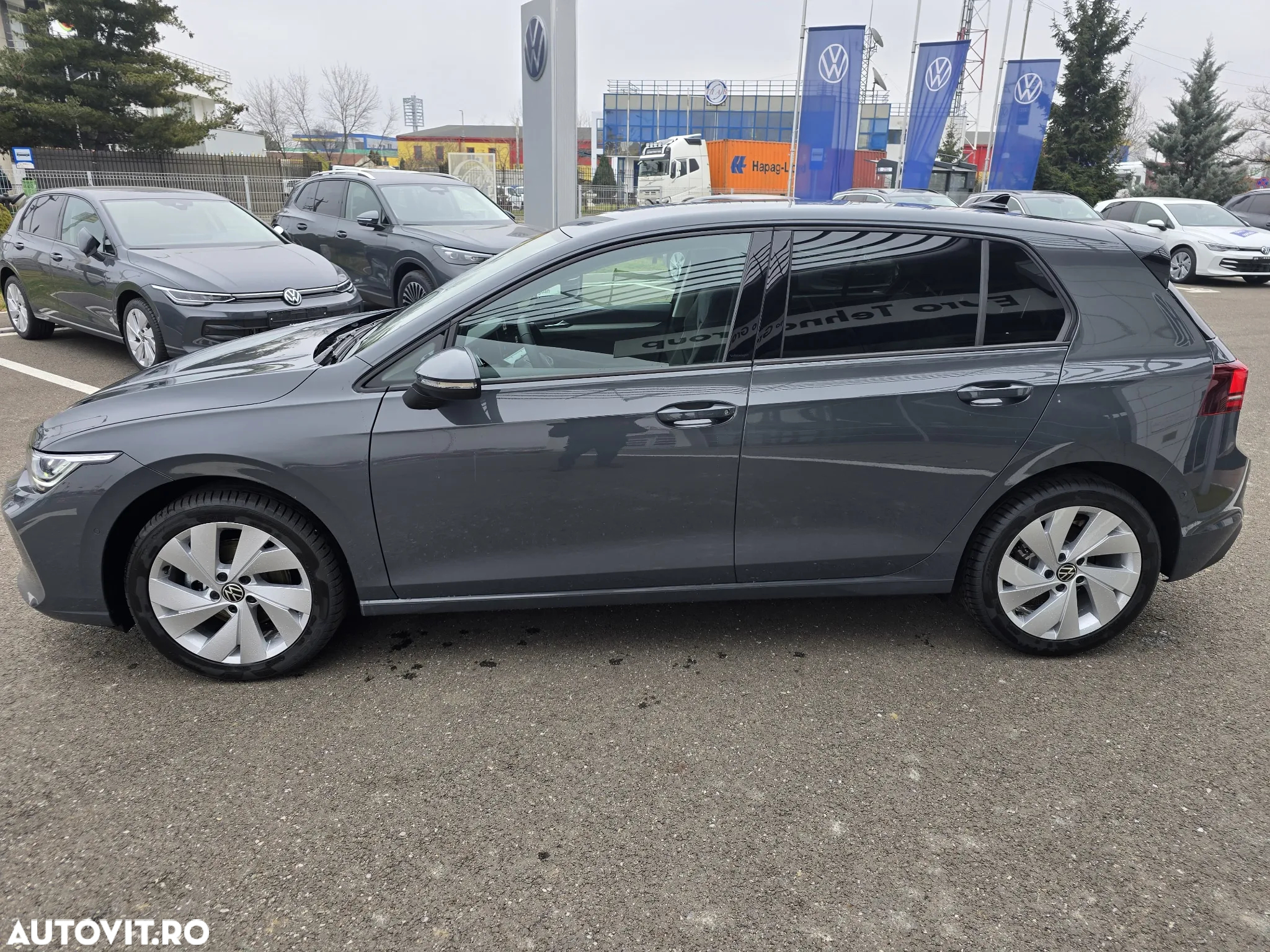 Volkswagen Golf 1.5 eTSI DSG MHEV Advanced - 4