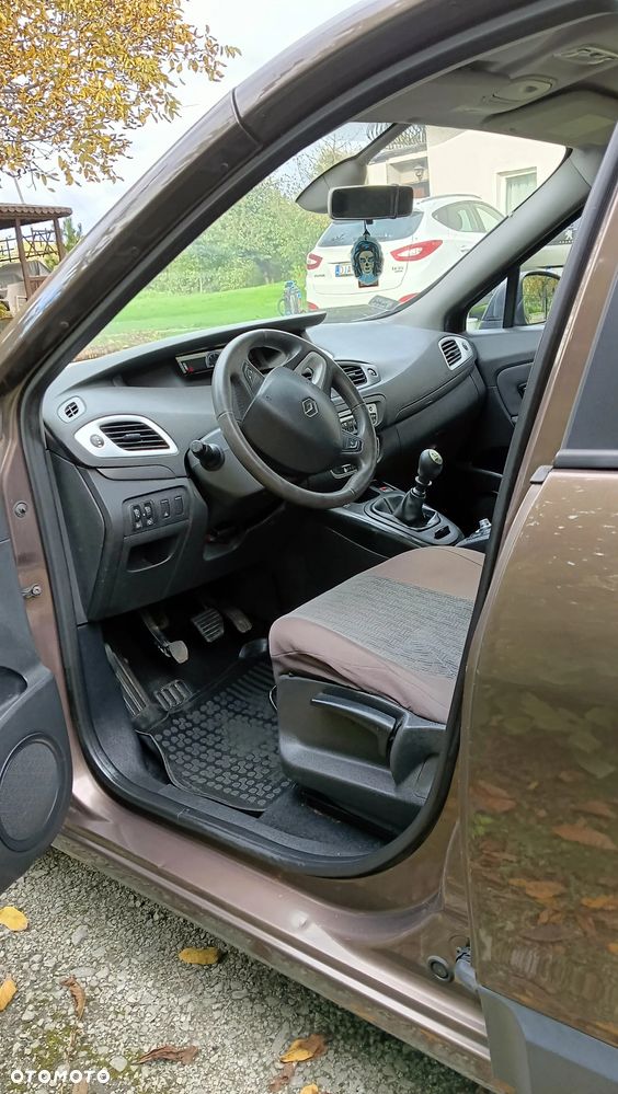 Renault Grand Scenic Gr 1.9 dCi Privilege - 7