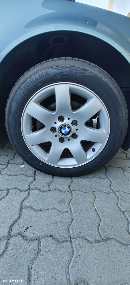 BMW Seria 3 320i - 15