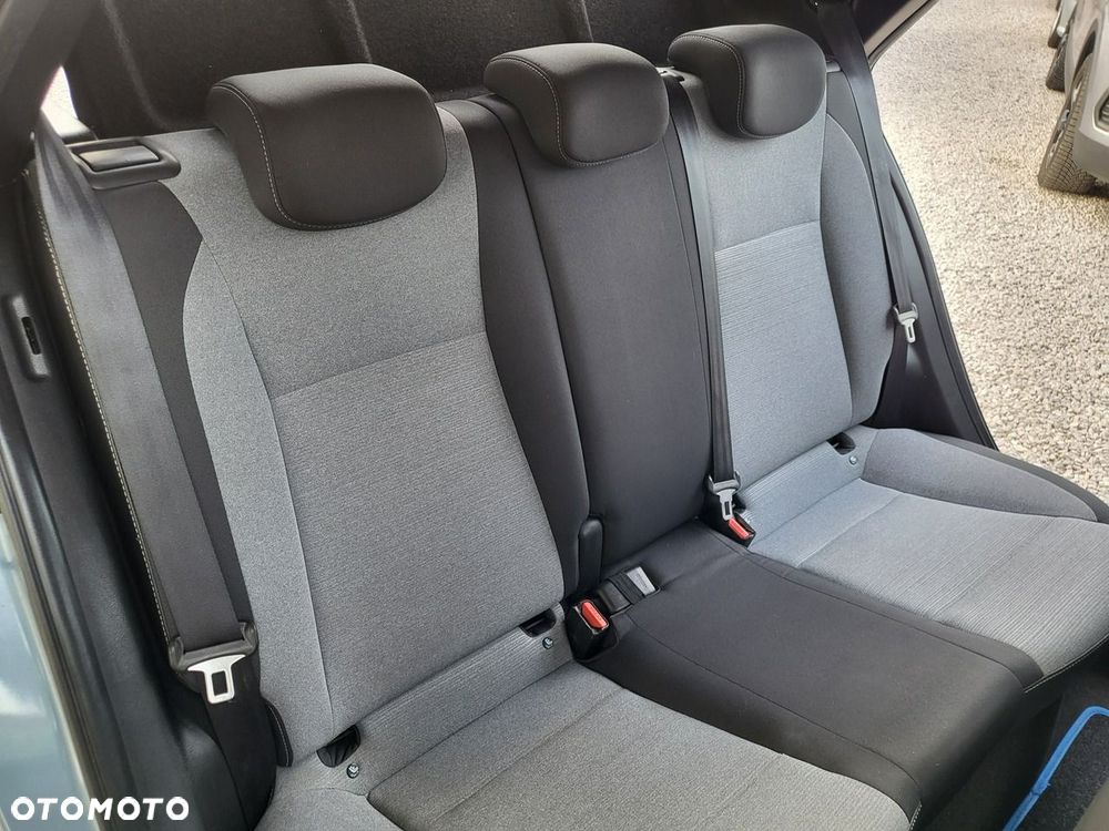 Hyundai i20 - 21