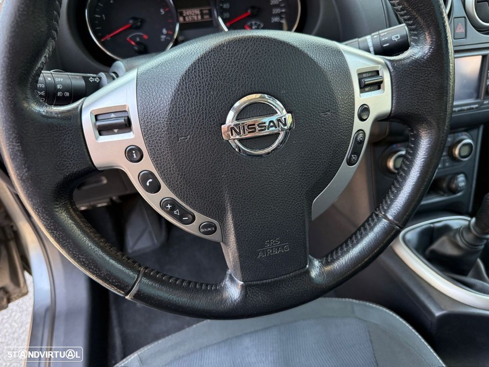 Nissan Qashqai +2 - 10