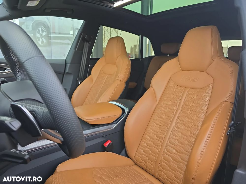 Audi RS Q8 RSQ8 4.0 TFSI quattro MHEV Tiptronic - 13