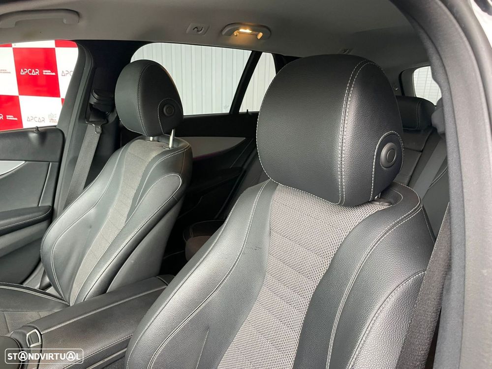 Mercedes-Benz E 300 de Avantgarde - 33