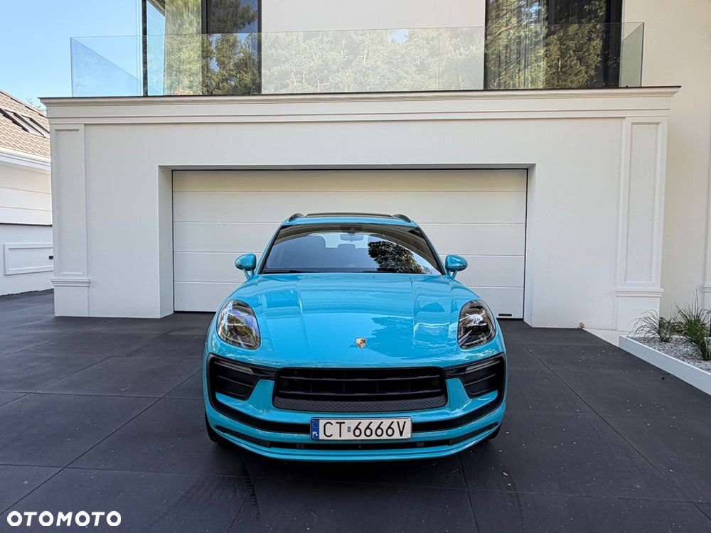 Porsche Macan T - 2