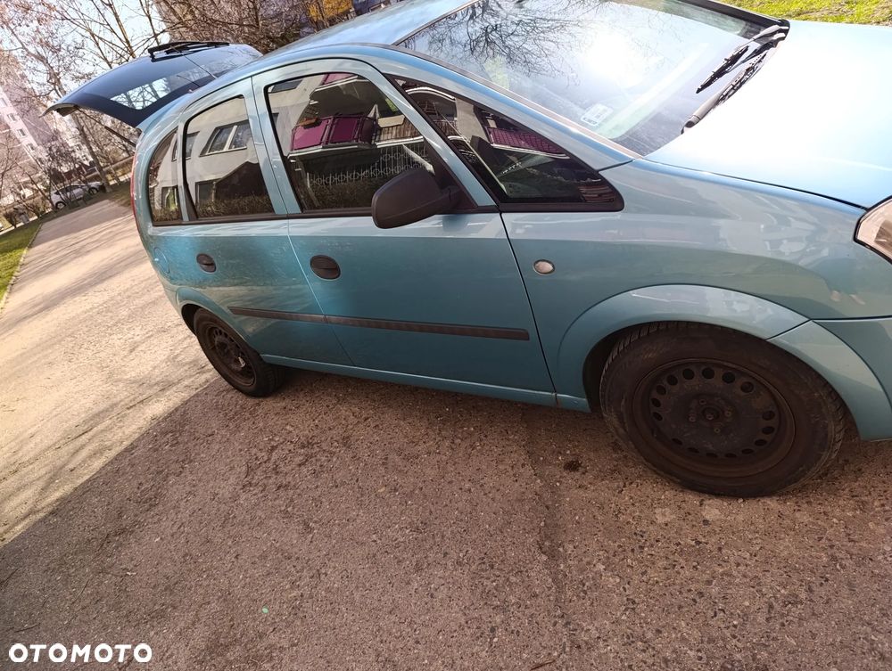Opel Meriva - 8