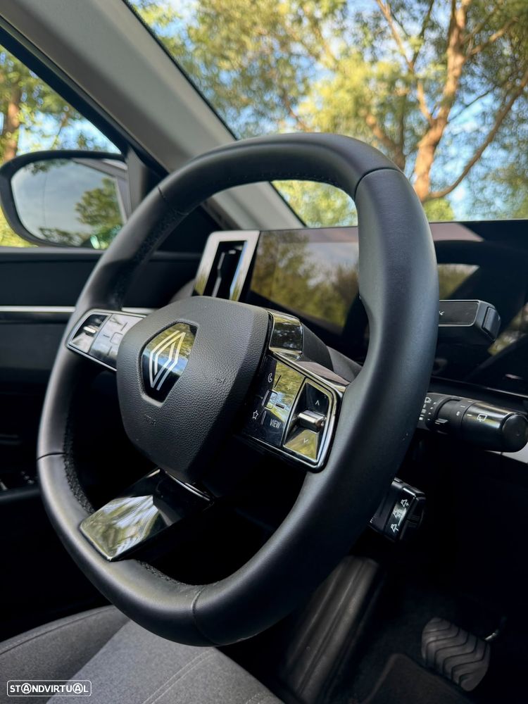 Renault Mégane E-Tech - 14