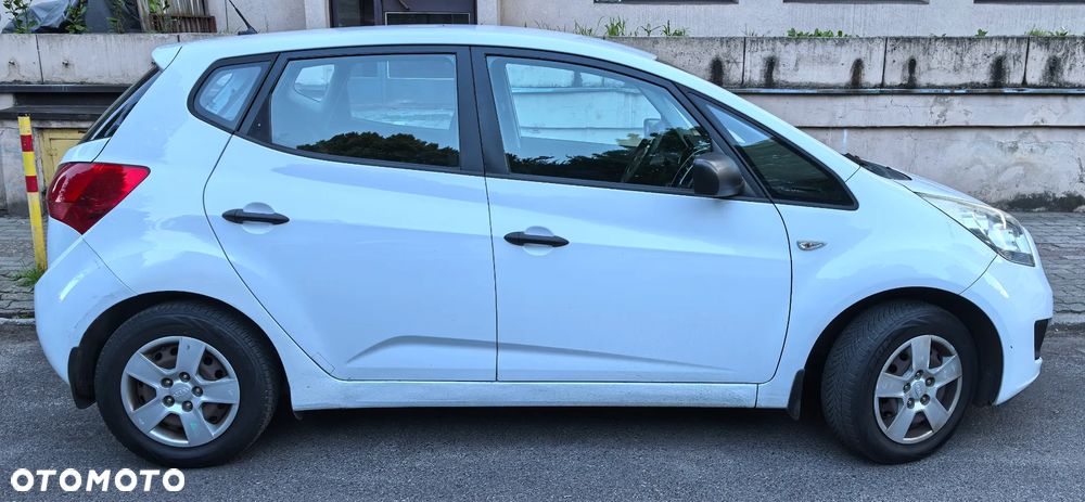 Kia Venga 1.4 S - 2