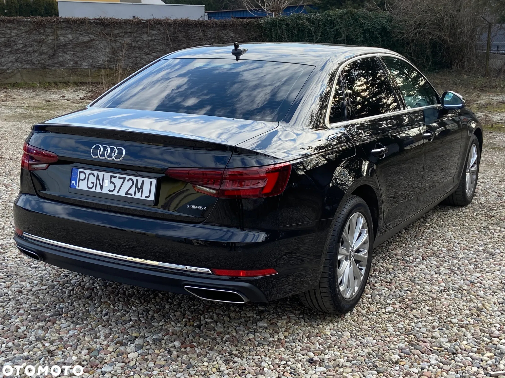 Audi A4 ver-45-tfsi-quattro-s-tronic-advanced - 9