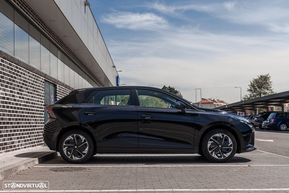 MG MG4 Luxury 49 kWh - 18