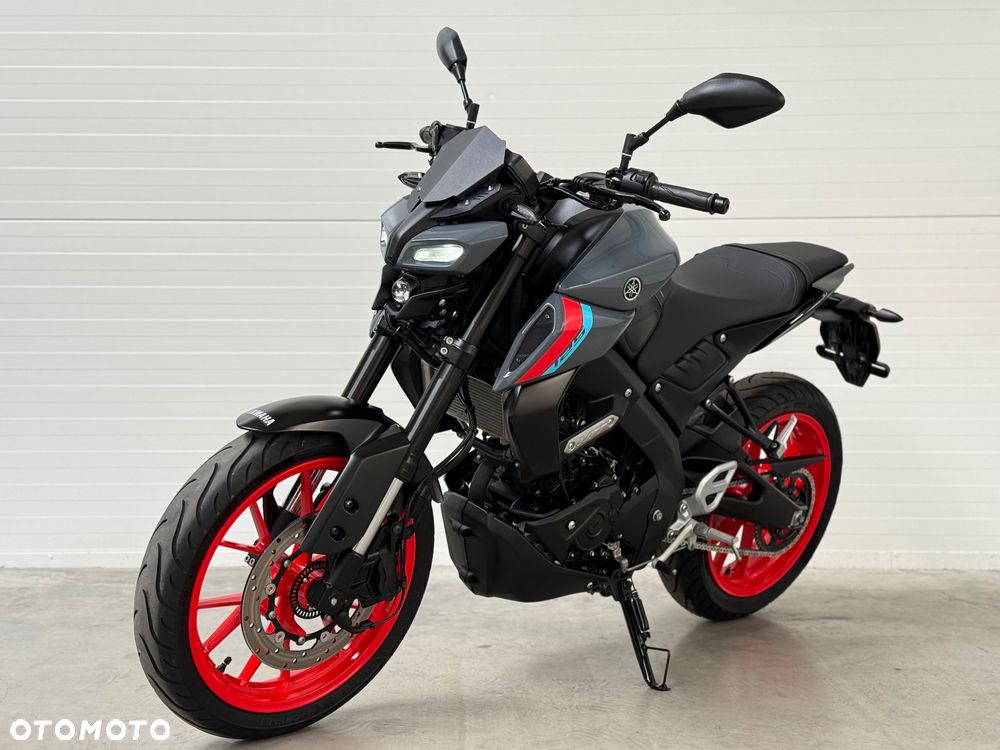 Yamaha MT - 7