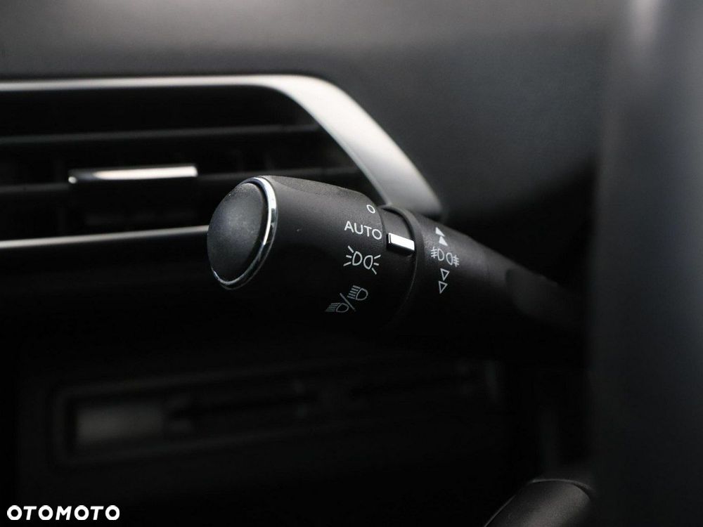 Peugeot 3008 1.5 BlueHDi GT S&S - 36