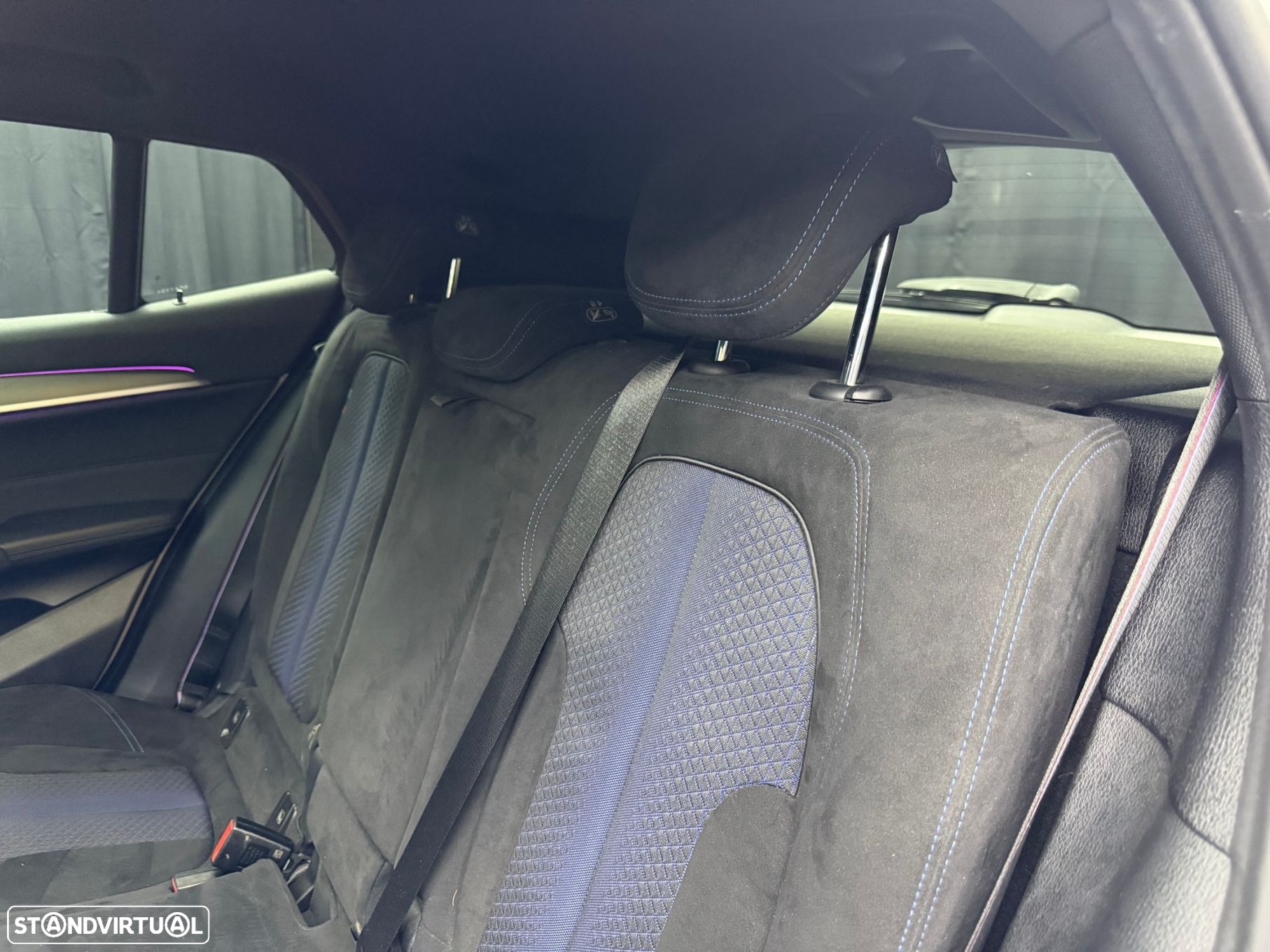 BMW X2 18 d xDrive Auto Pack M - 32