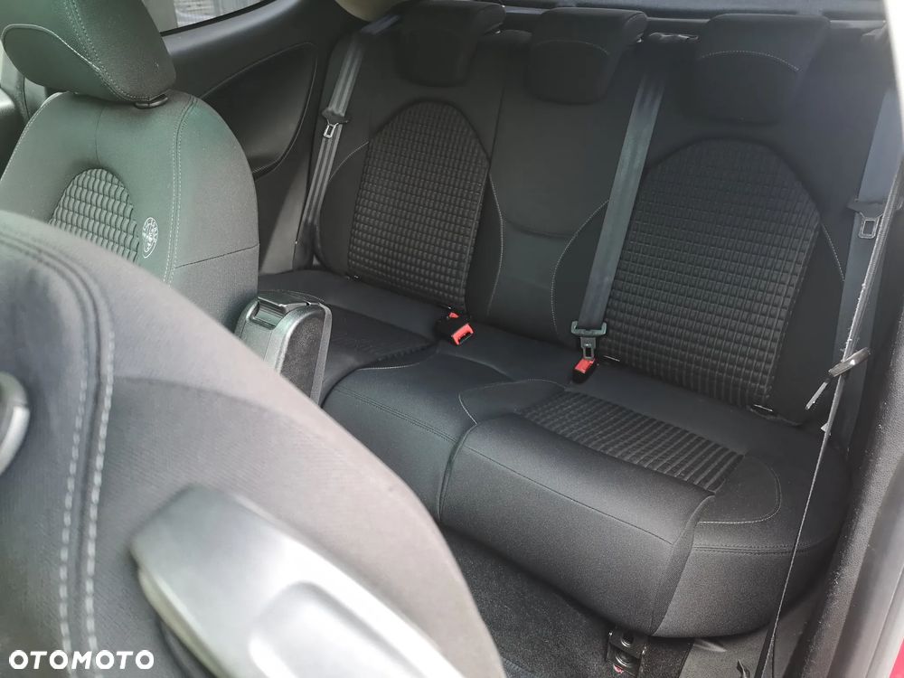 Alfa Romeo Mito 1.4 16V - 26