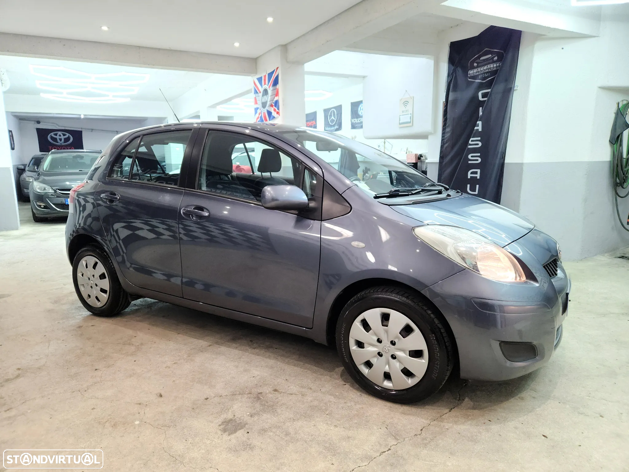 Toyota Yaris 1.33 VVT-i Comfort+AC - 11