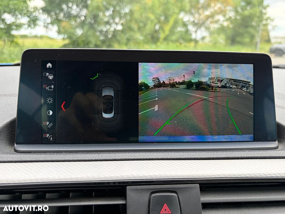 BMW Seria 2 220i AT M Sport - 34
