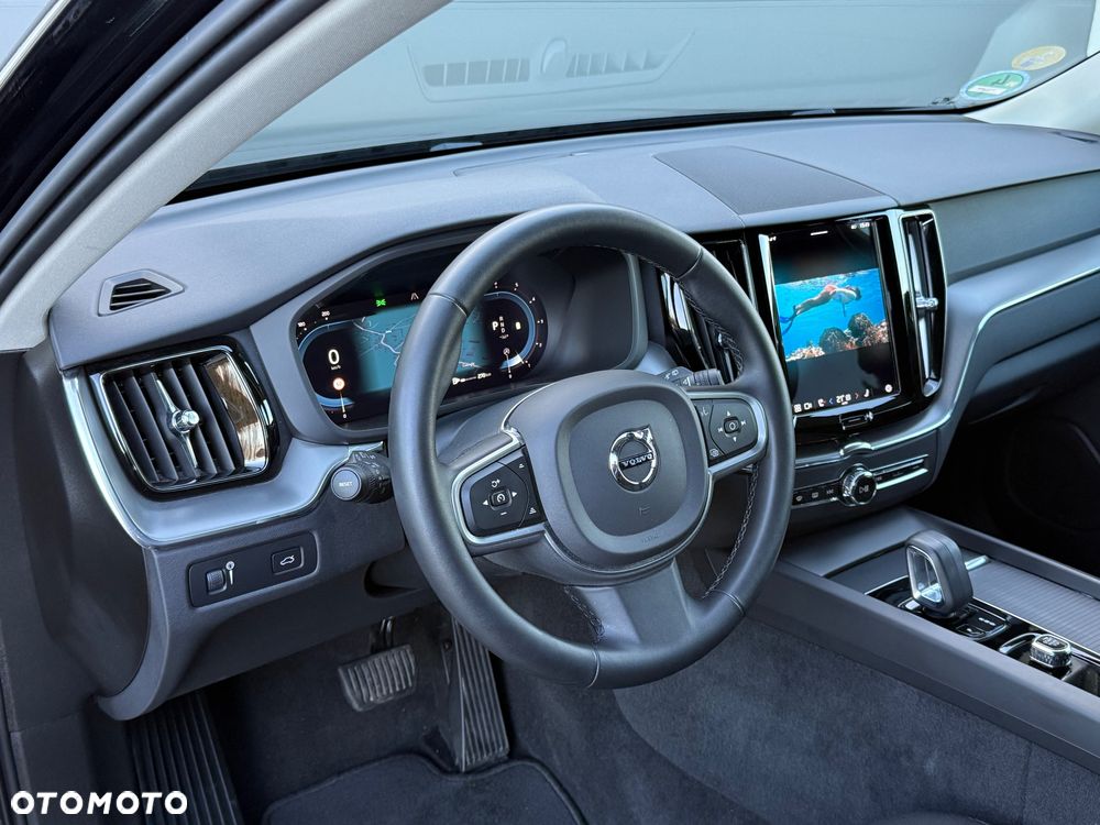 Volvo XC 60 B4 D Geartronic Momentum Pro - 14