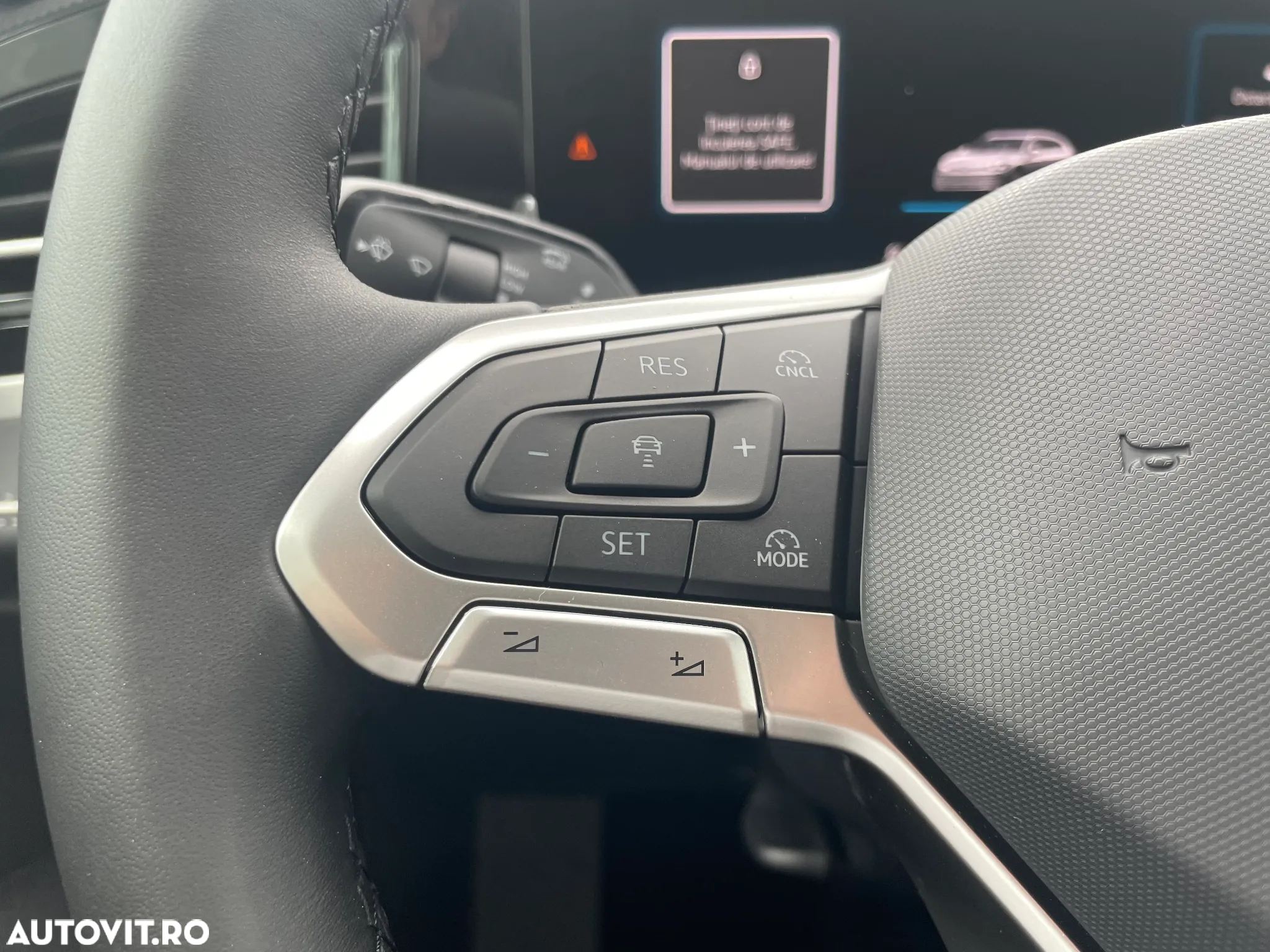 Volkswagen Passat - 30