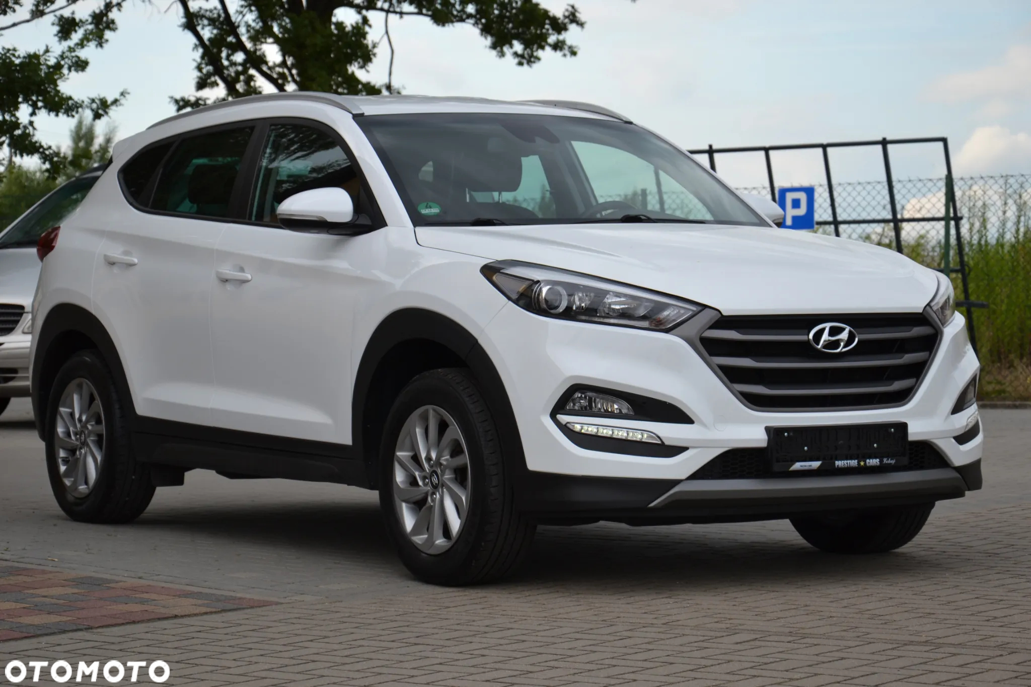 Hyundai Tucson 1.6 GDi 2WD Pure - 6