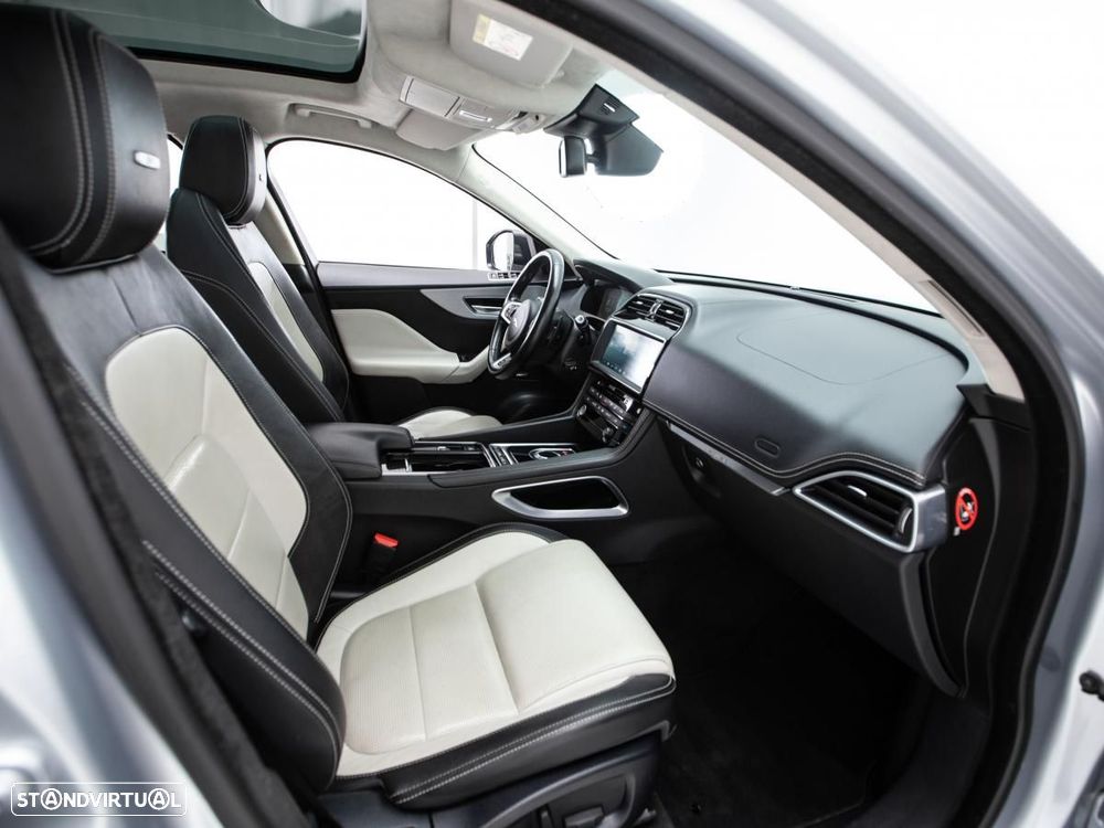 Jaguar F-Pace - 9