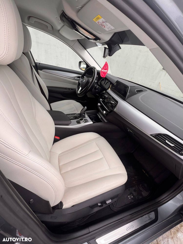 BMW Seria 5 520d AT - 7