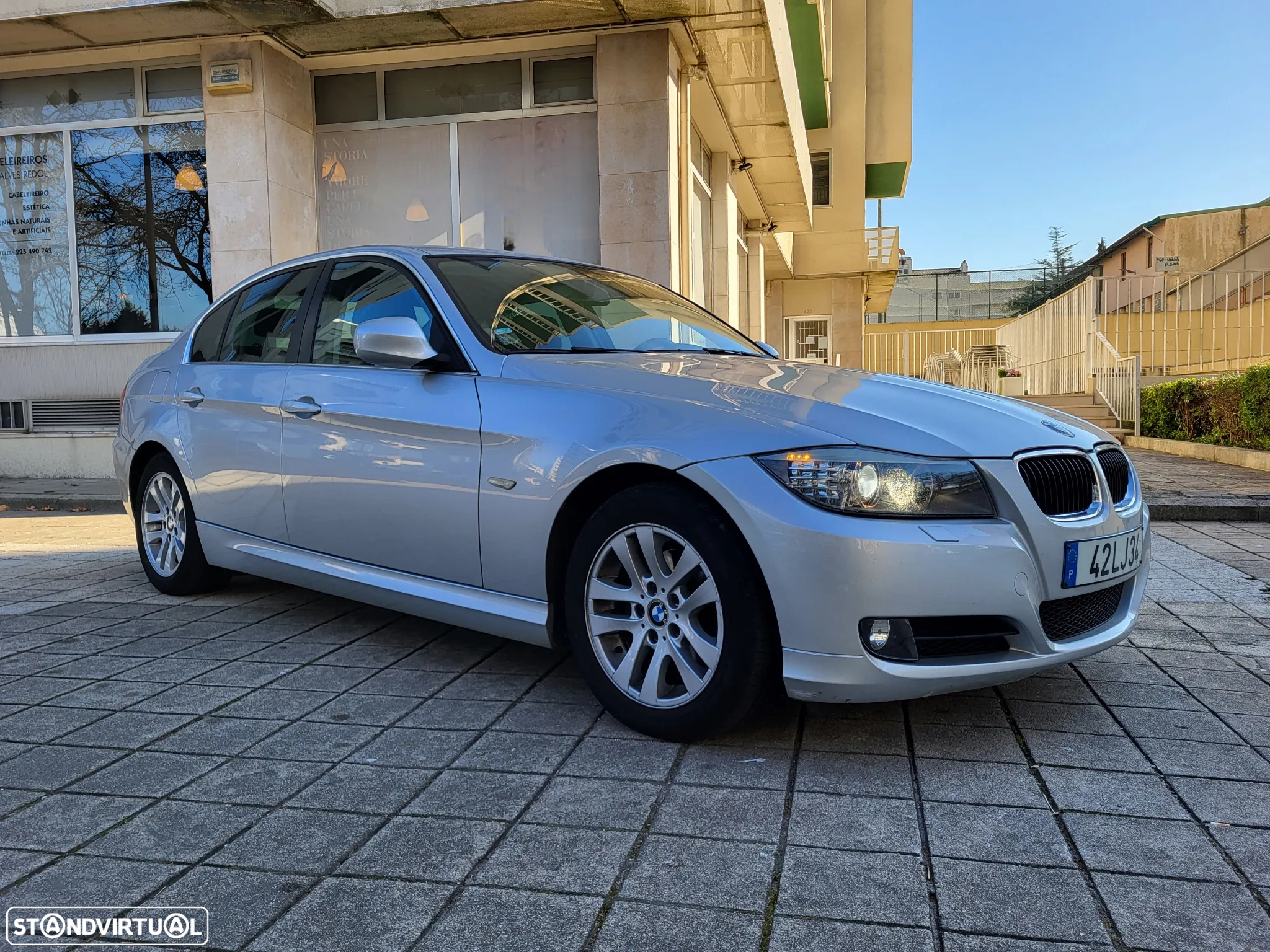 BMW 318 d LifeStyle - 4