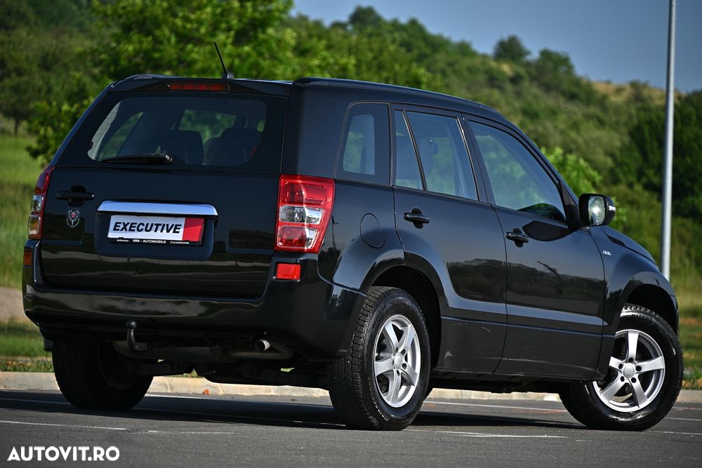 Suzuki Grand Vitara 1.9 DDiS Comfort + DPF - 3