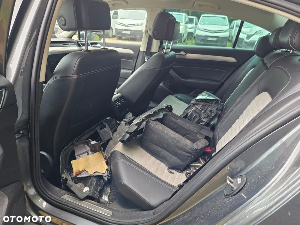 Volkswagen Passat 1.8 TSI BMT Highline DSG - 12