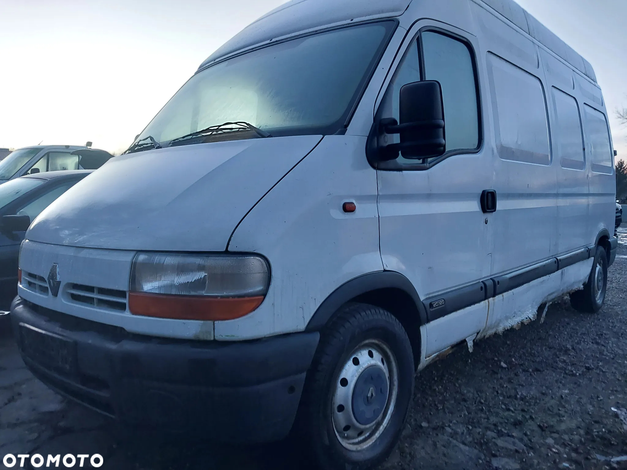 Renault Master 2 Nissan Interstar II Opel Movano silnik 2.5 Dci skrzynia biegów PK6 PF6 wtryski zderzak maska lampa błotnik drzwi przesuwne belka koła felgi fotele WSZYSTKIE CZĘŚCI - 4