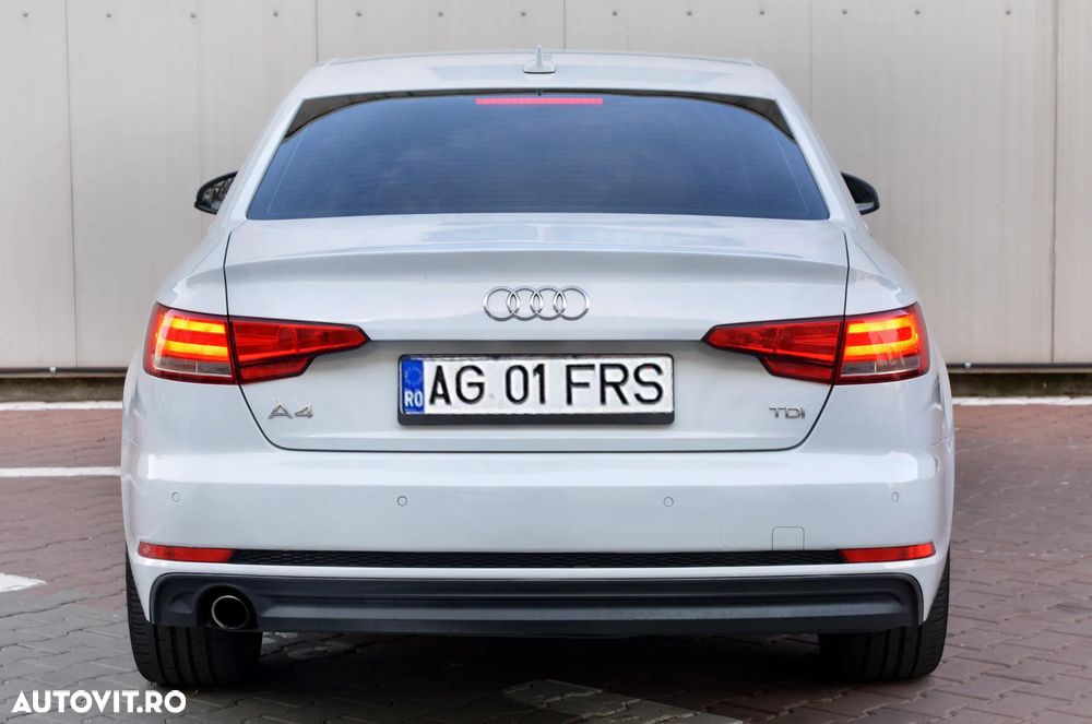 Audi A4 2.0 TDI ultra S tronic - 21