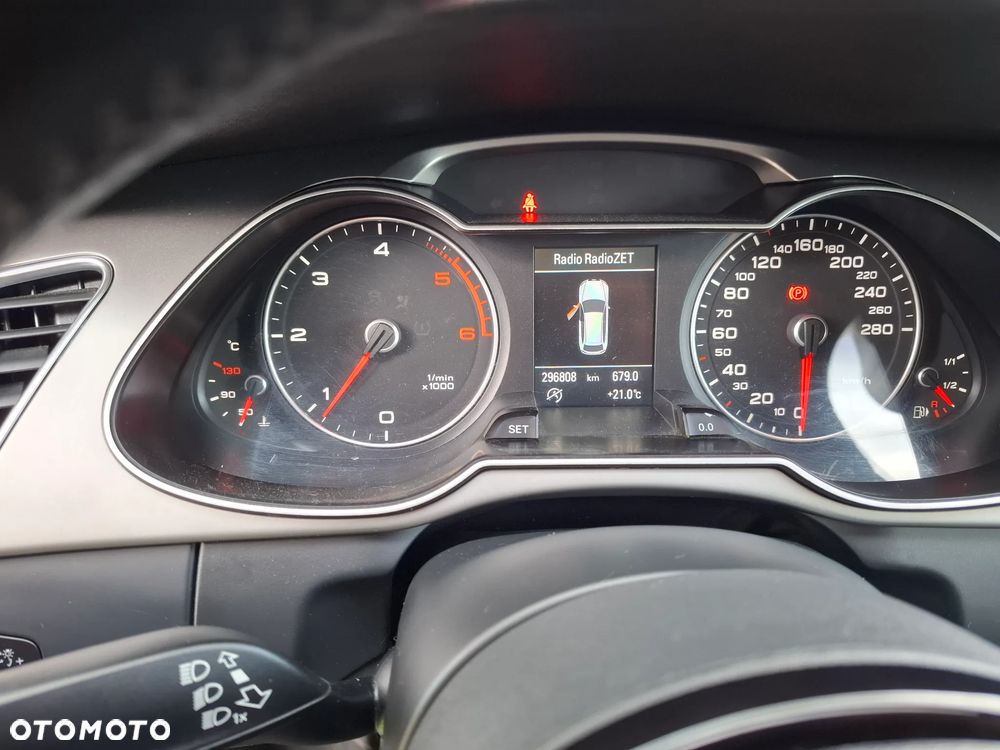 Audi A4 Avant 2.0 TDI - 7