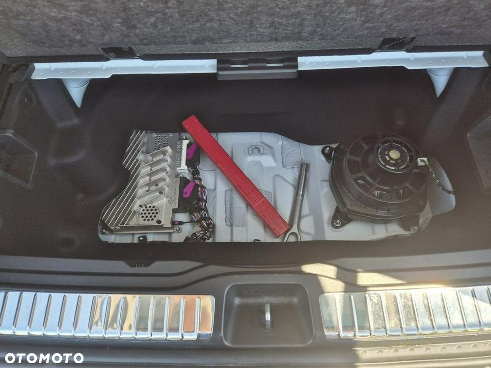 Mercedes-Benz GLS - 8