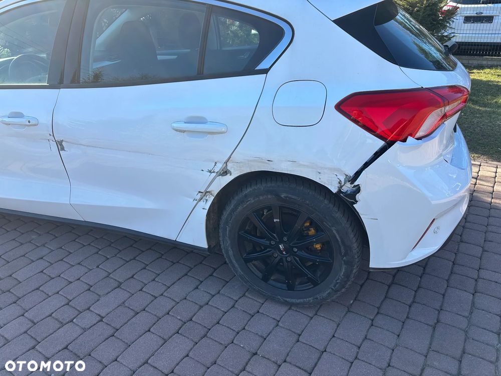 Ford Focus 1.0 EcoBoost Start-Stopp-System COOL&CONNECT - 31