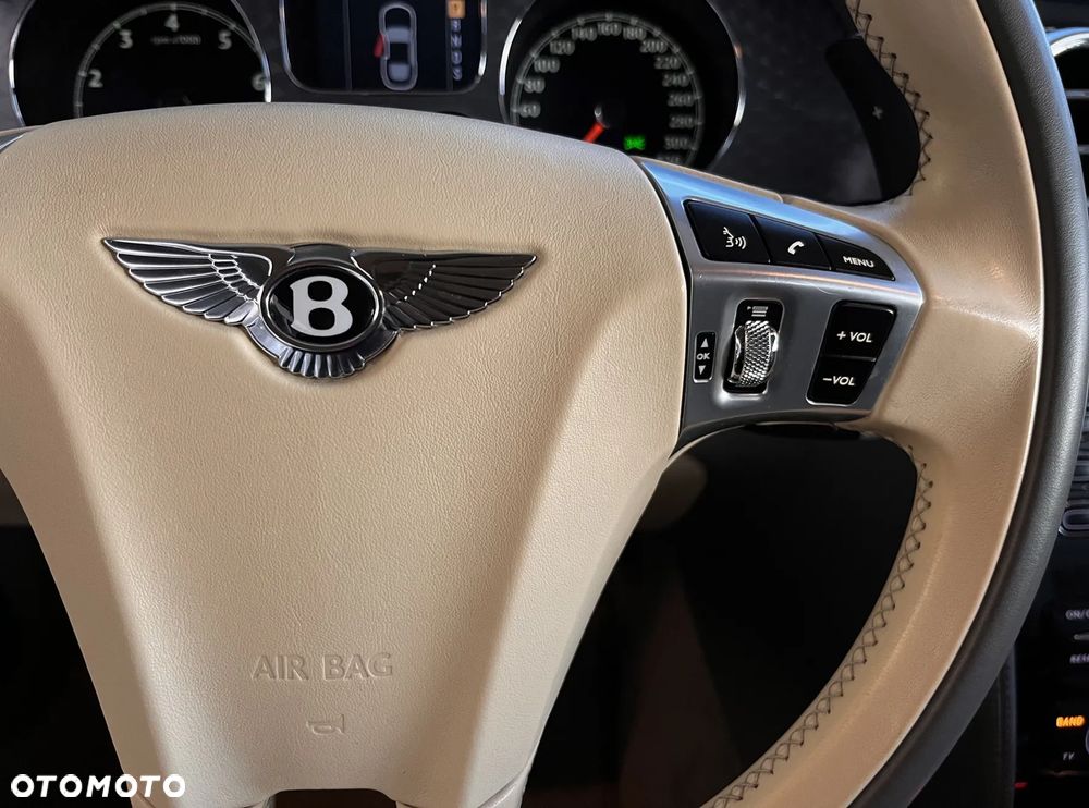 Bentley Continental GT - 13