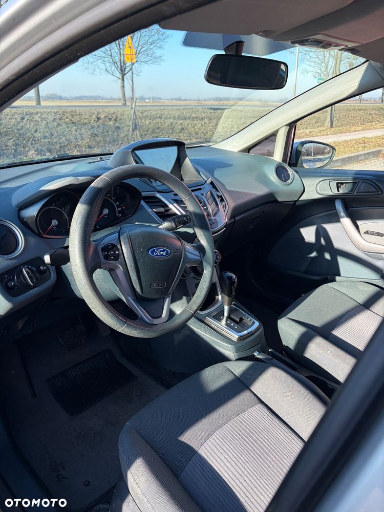 Ford Fiesta - 11