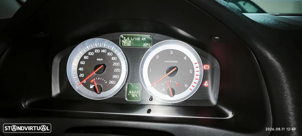Volvo C70 2.0 D4 Momentum - 9